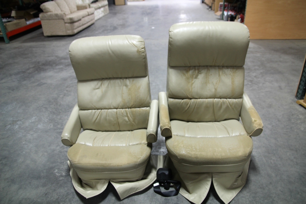 RV Furniture RECOVERABLE RV CAPTAIN CHAIR SET FLEXSTEEL