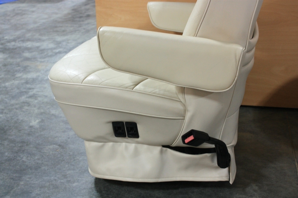RV Furniture USED RV LEATHER LOOK CAPTAIN CHAIRS FOR SALE
