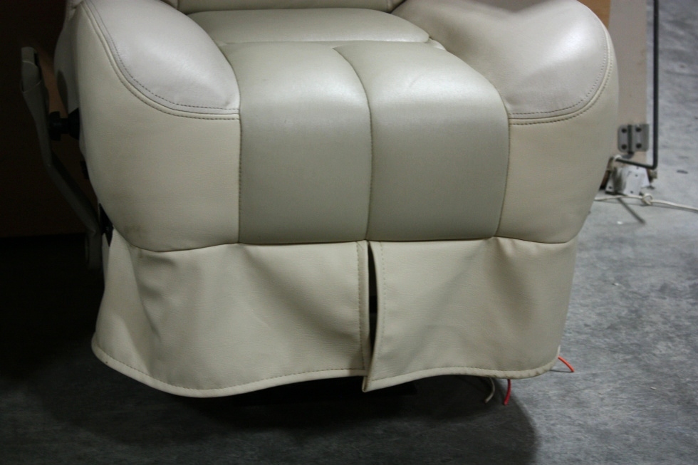 RV Furniture USED TWO TONE LEATHER MOTORHOME CAPTAIN CHAIR