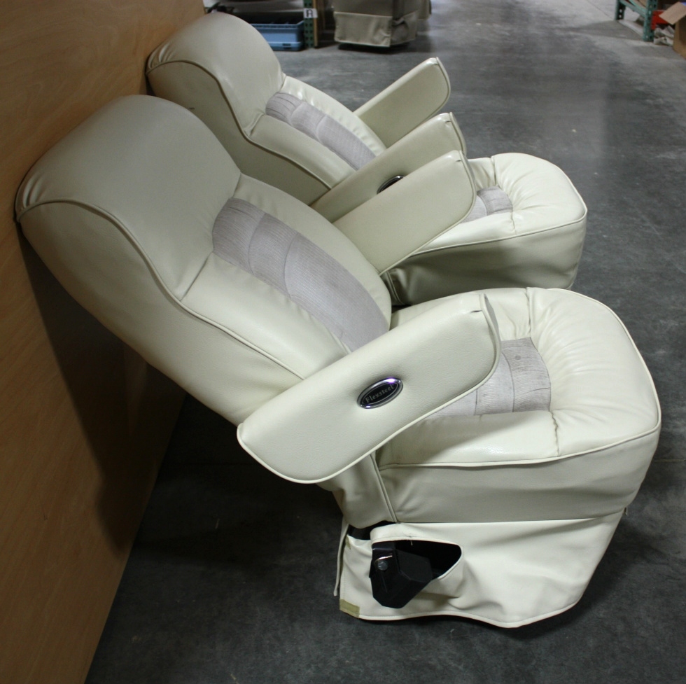 RV Furniture USED SET OF 2 FLEXSTEEL LEATHER & CLOTH