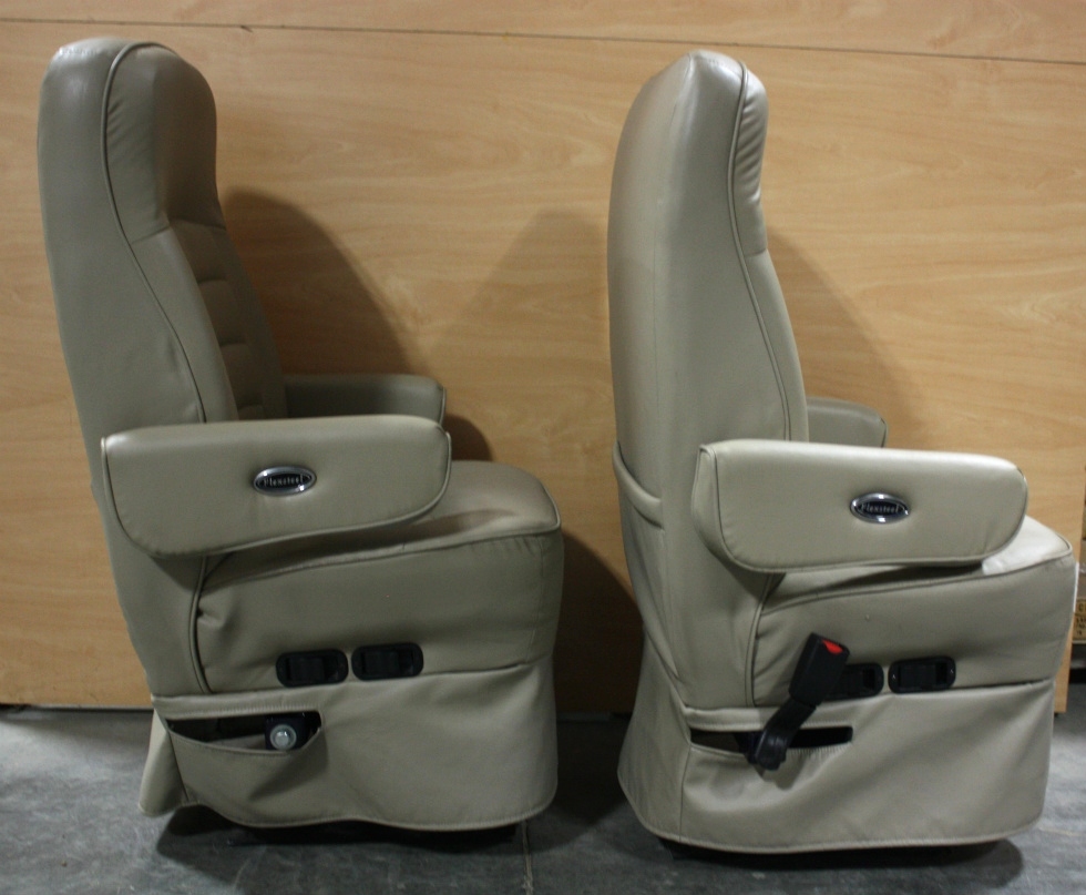 RV Furniture USED FLEXSTEEL ULTRA LEATHER RV CAPTAIN CHAIR SET FOR SALE RV Captains Chairs