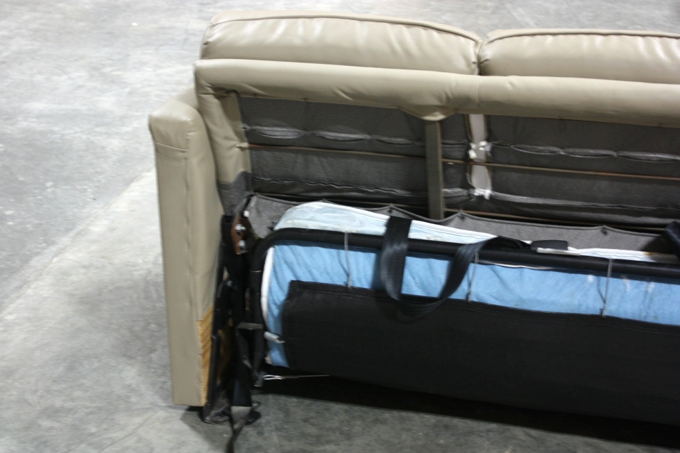 RV Furniture USED RV FLEXSTEEL ULTRA LEATHER SLEEPER SOFA FOR SALE